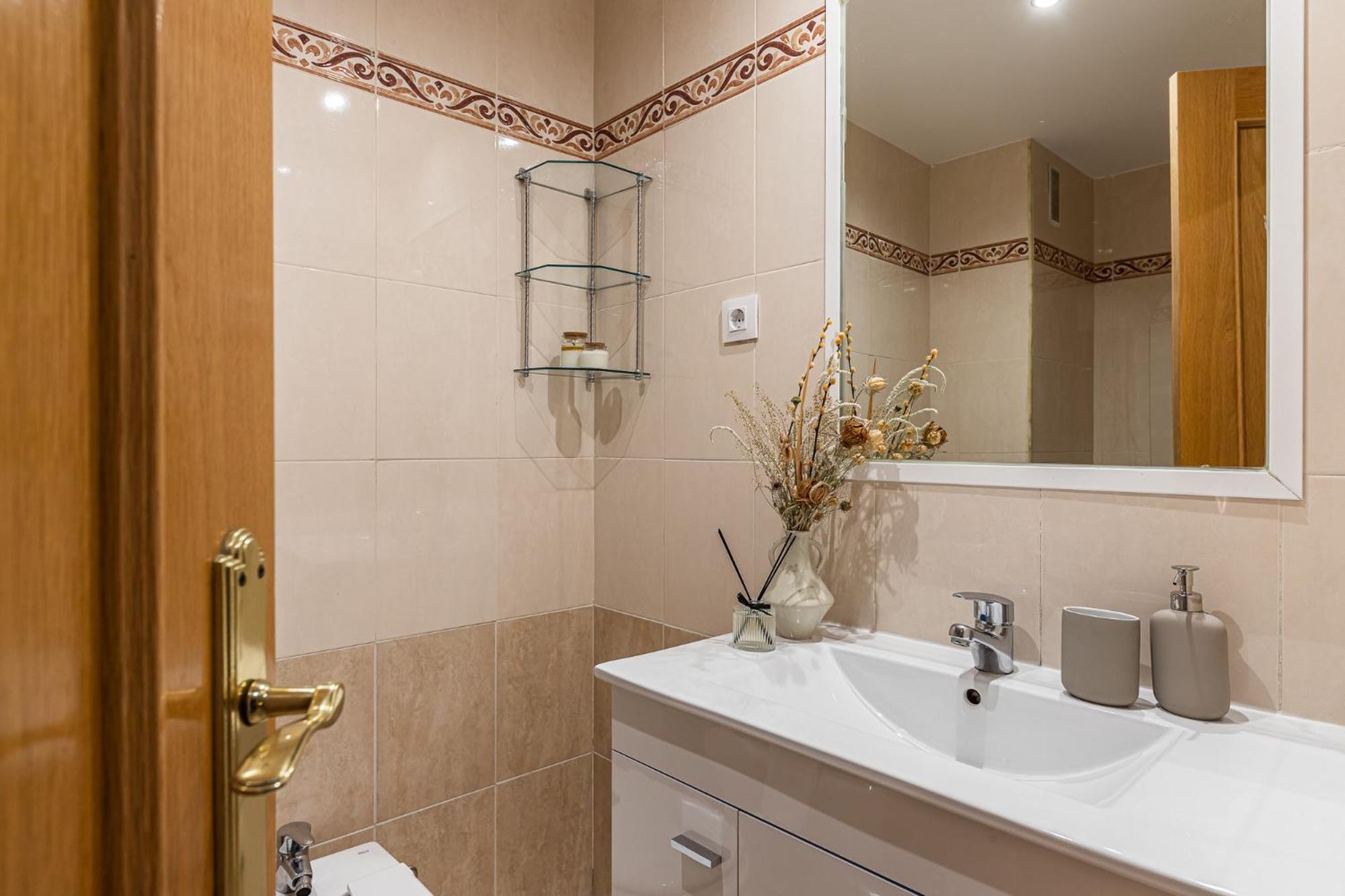 Waou Gran Via Apartment III - Corta Duracion Madrid Luaran gambar